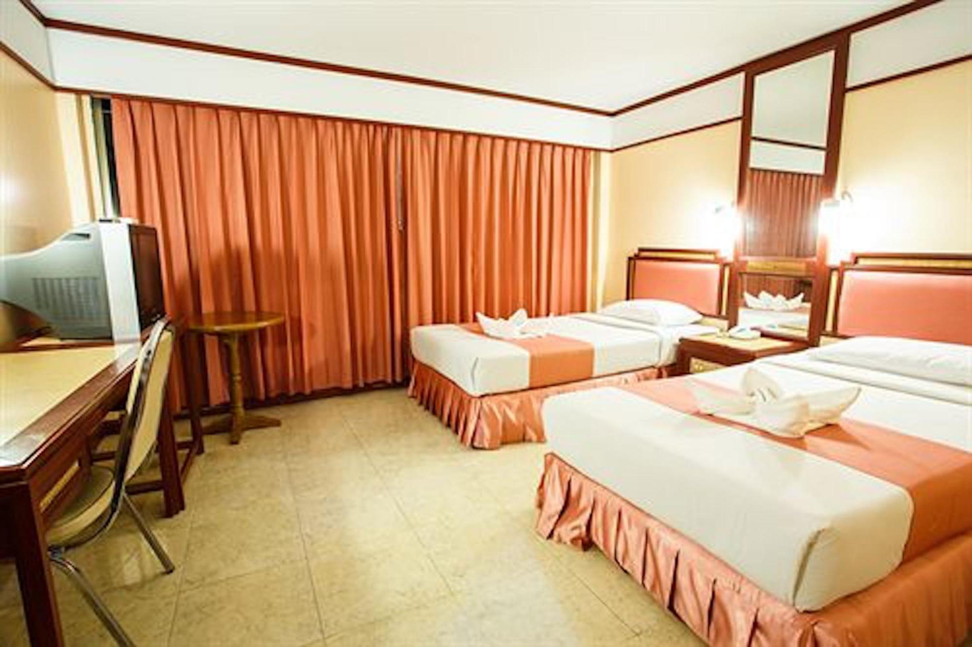 Vieng Thong Hotel Krabi town Extérieur photo
